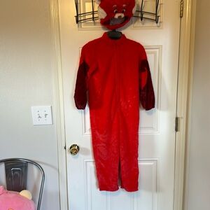 Turning Red Mei Mei costume and bao squishmello